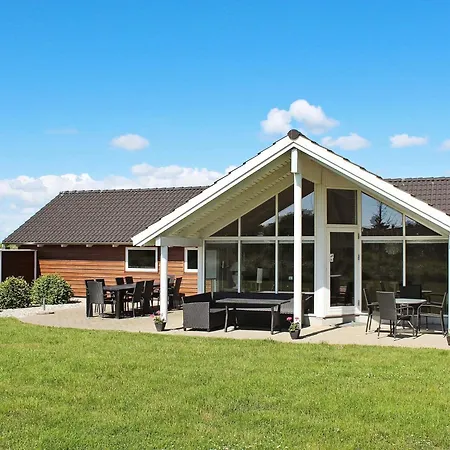 14 Person In Idestrup-by Traum