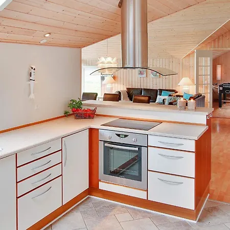 Casa de Férias 5 Star In Idestrup Bøtø By